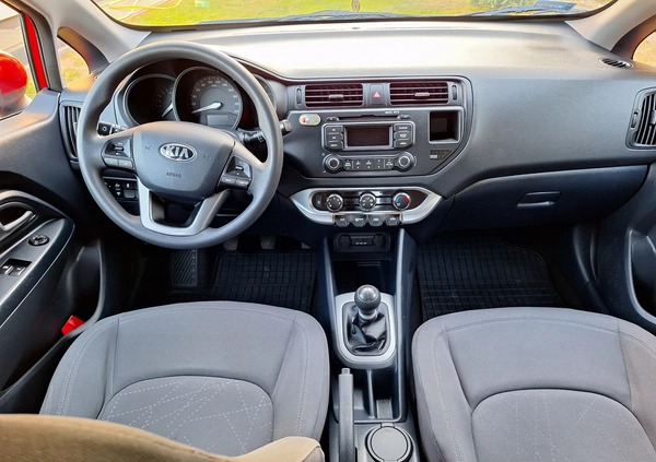 Kia Rio cena 34800 przebieg: 105000, rok produkcji 2014 z Skierniewice małe 466